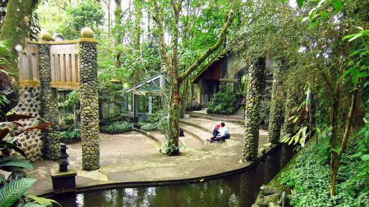 Ullen Sentalu (4)