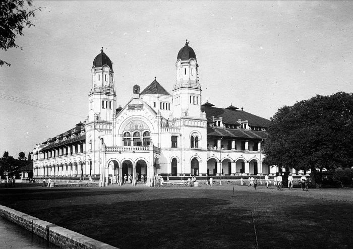 Lawang Sewu dari Waktu ke Waktu